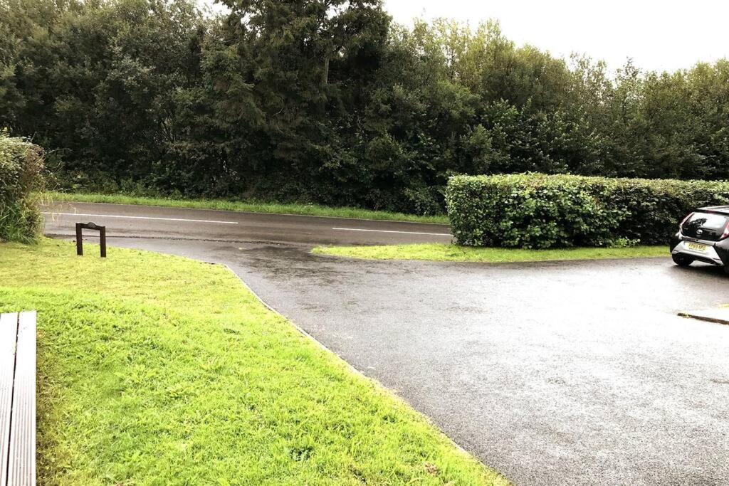 Holiday home Spacious With Estuary Views Near Llansteffan